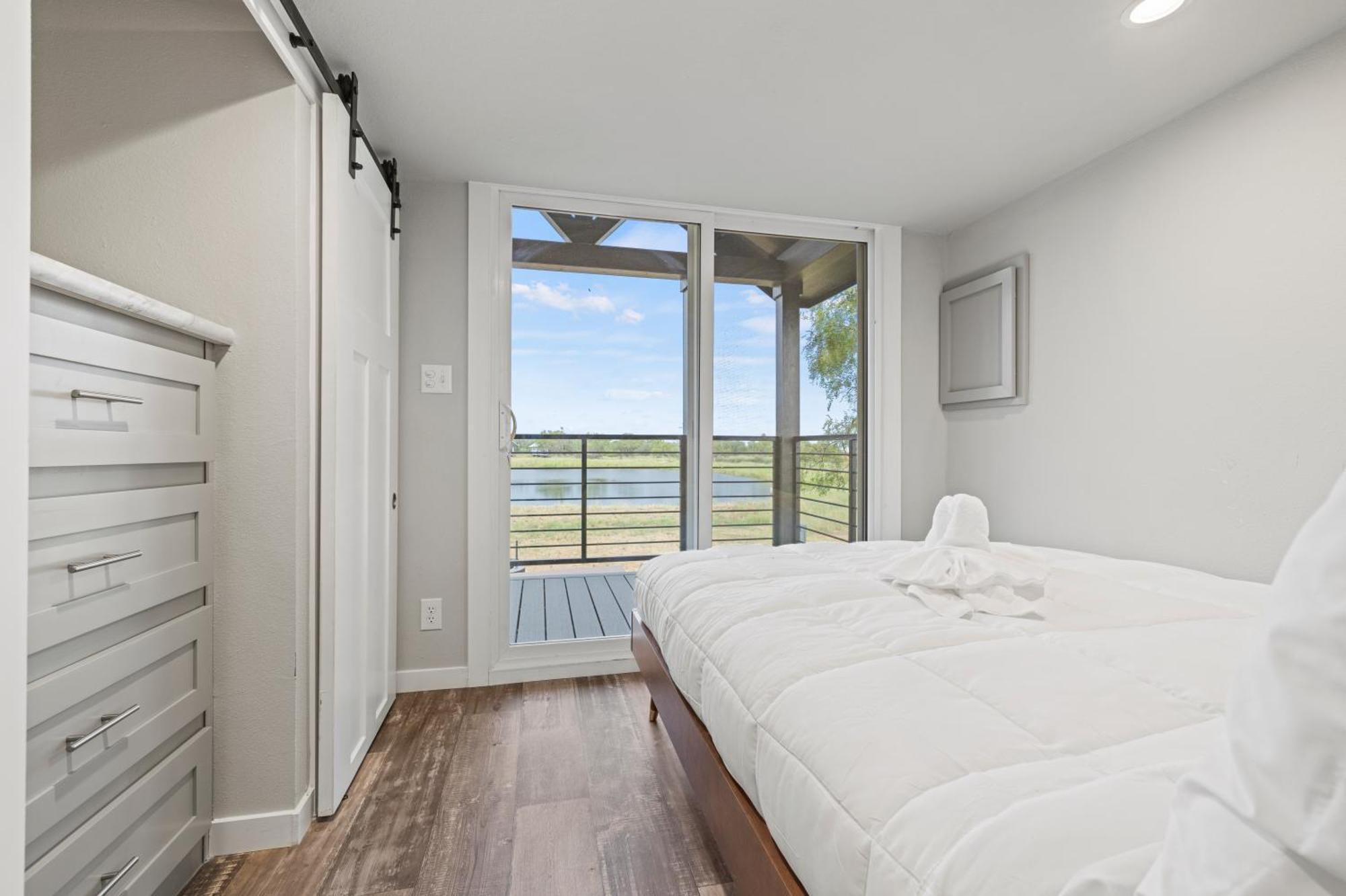 הילטופ Skye Texas Hill Country Resort מראה חיצוני תמונה